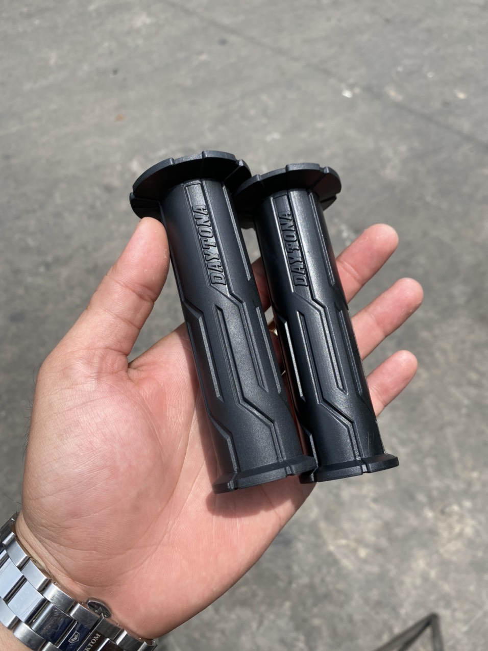 Bao tay daytona cho xe máy