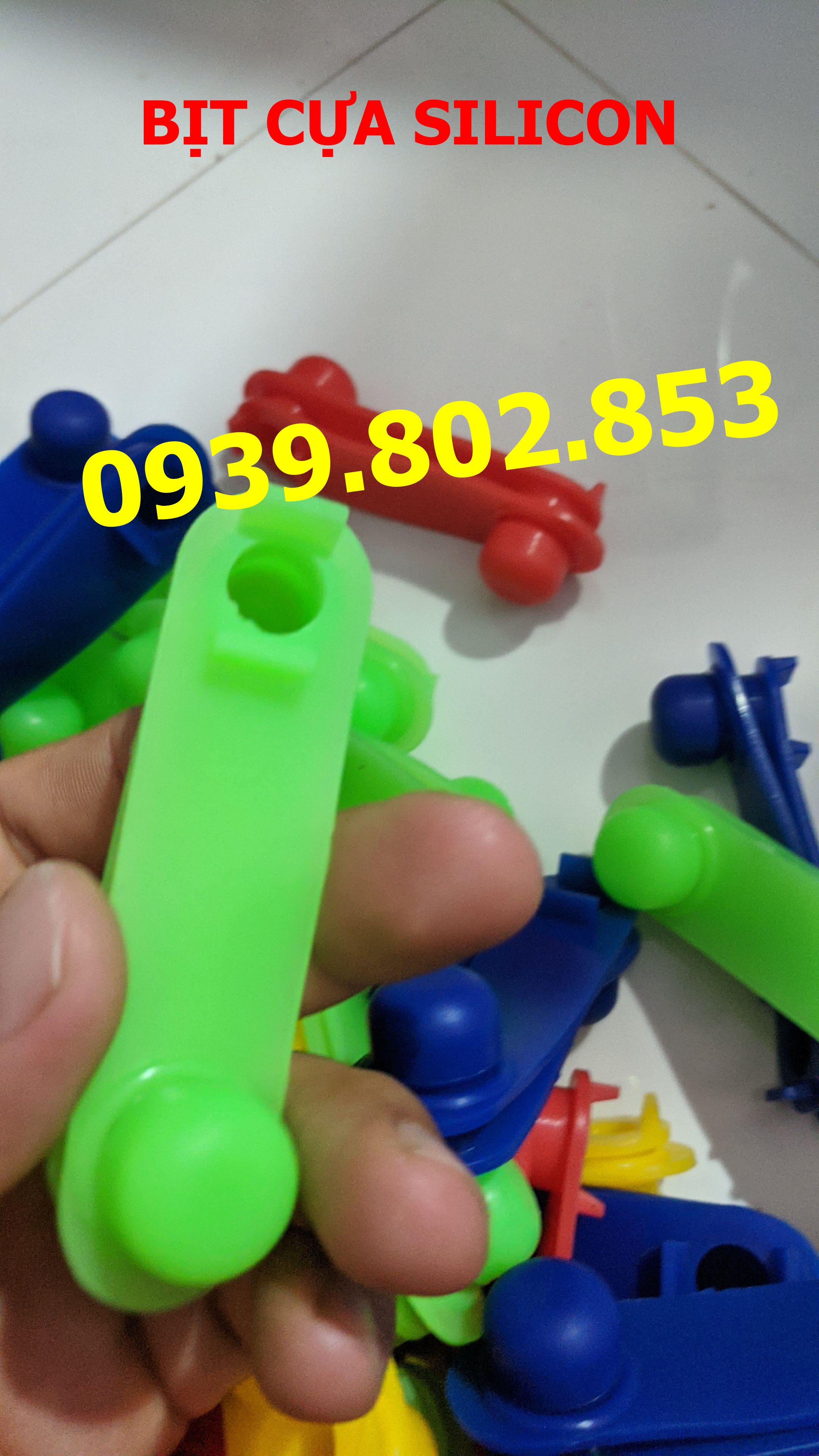 Bịt cựa gà TRE giá rẻ (1 bộ 4 cái) Silicon