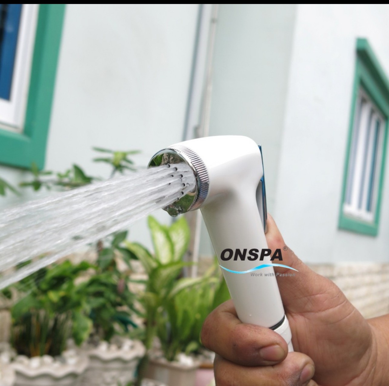 Vòi xịt vệ sinh Onspa C138