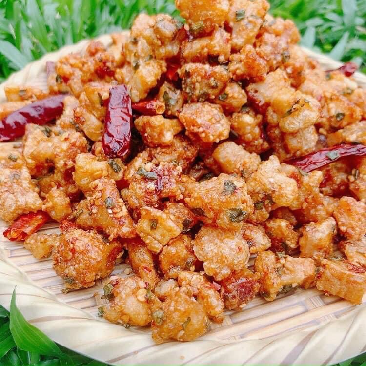 Tóp mỡ da chiên giòn nước mắm tỏi ớt