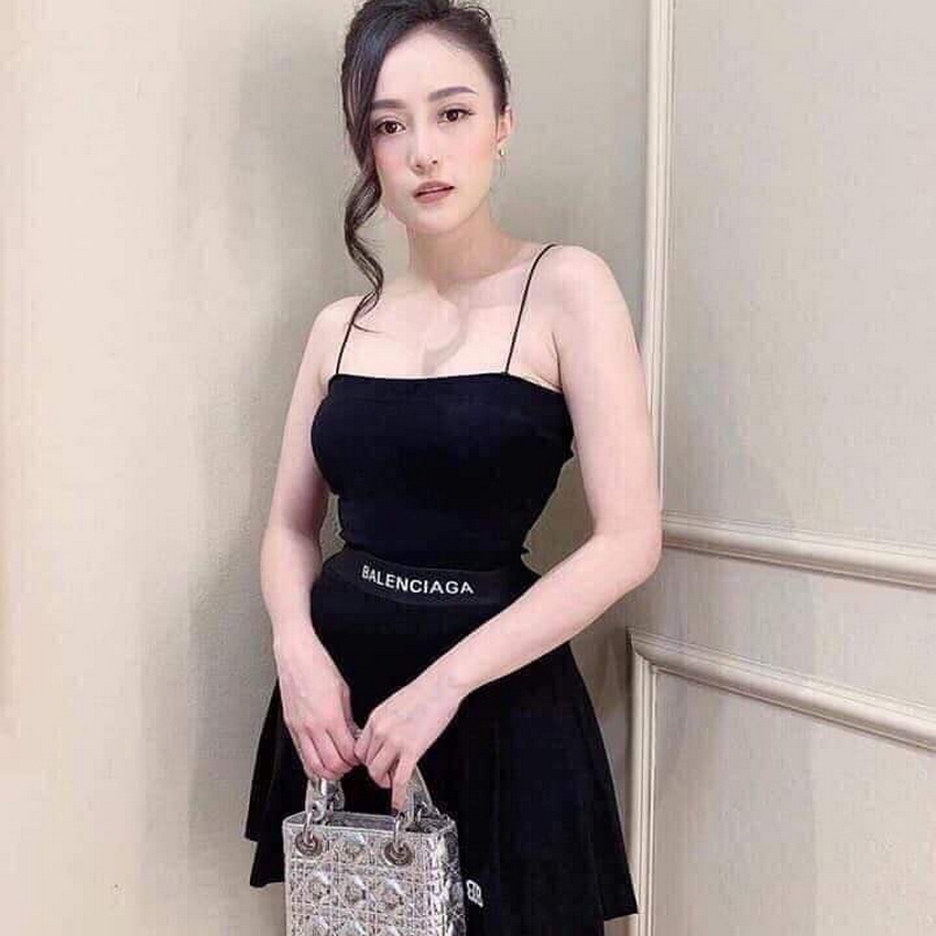 Áo Thun 2 Dây Sợi Bún Chất Cotton Co Dãn Body Freesize
