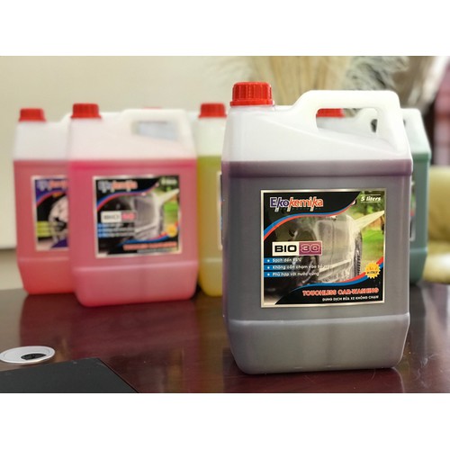 Dung Dịch Rửa Xe Không Chạm Ekokemika BIO 30 - 5L
