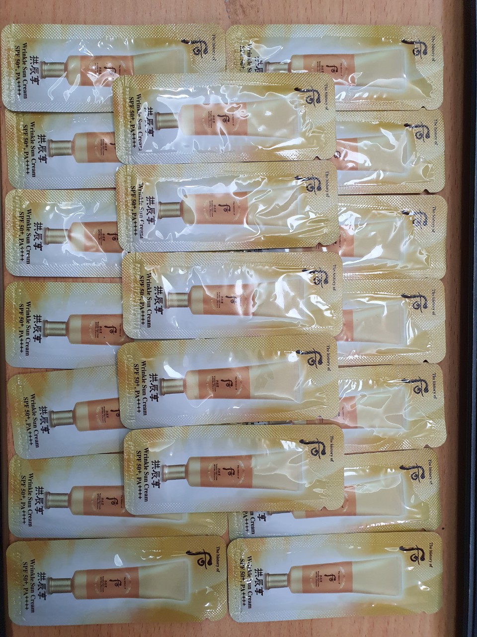 combo10 gói kem chống nắng Whoo Wrinkle