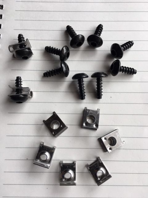 Ốc Dàn Áo Ốc Lục Và Pas Kẹp Cho Xe Yamaha