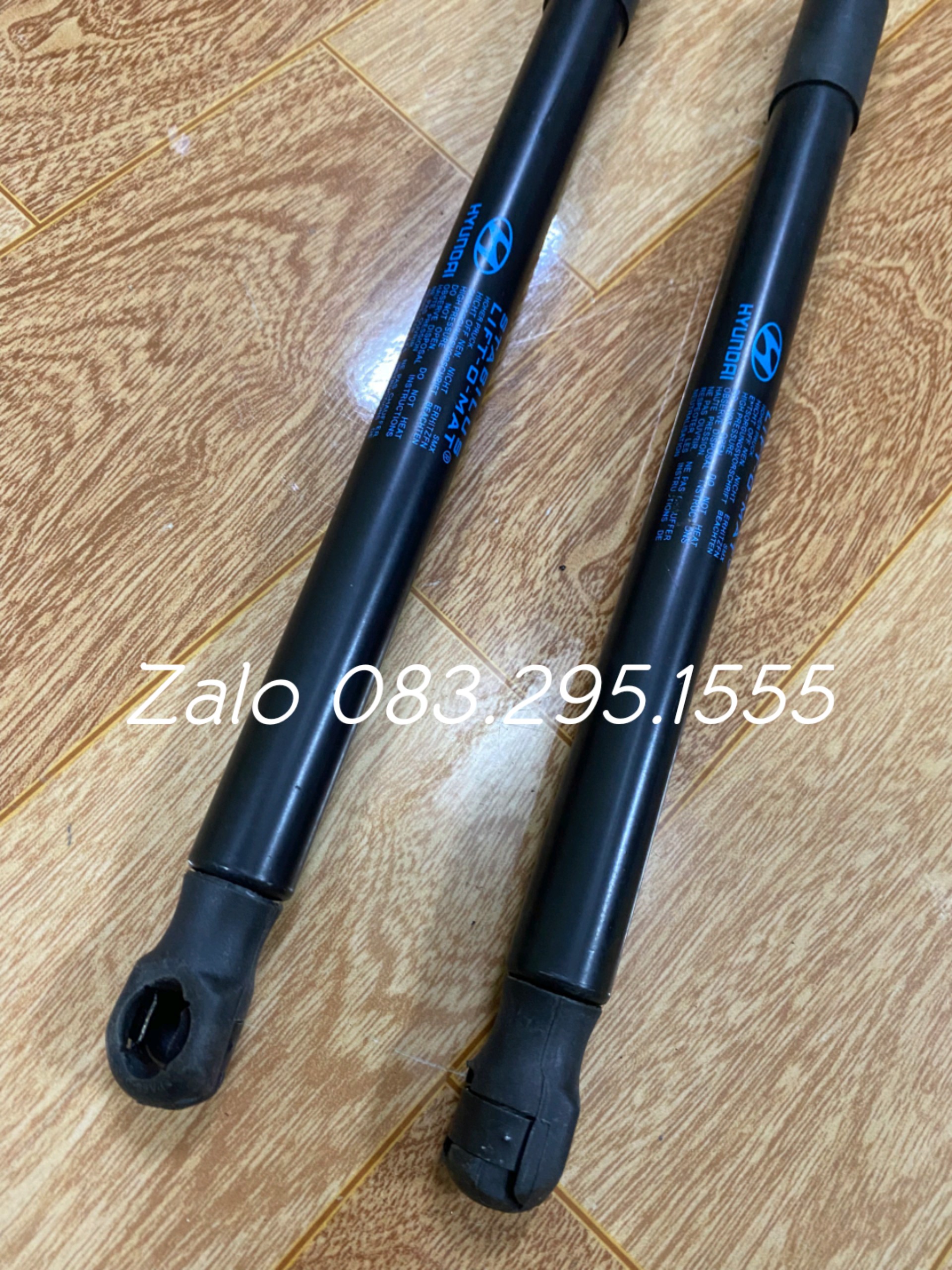 ty chống cốp i10 , Grand i10  ( ty chống cửa hậu , giá 1 đôi )