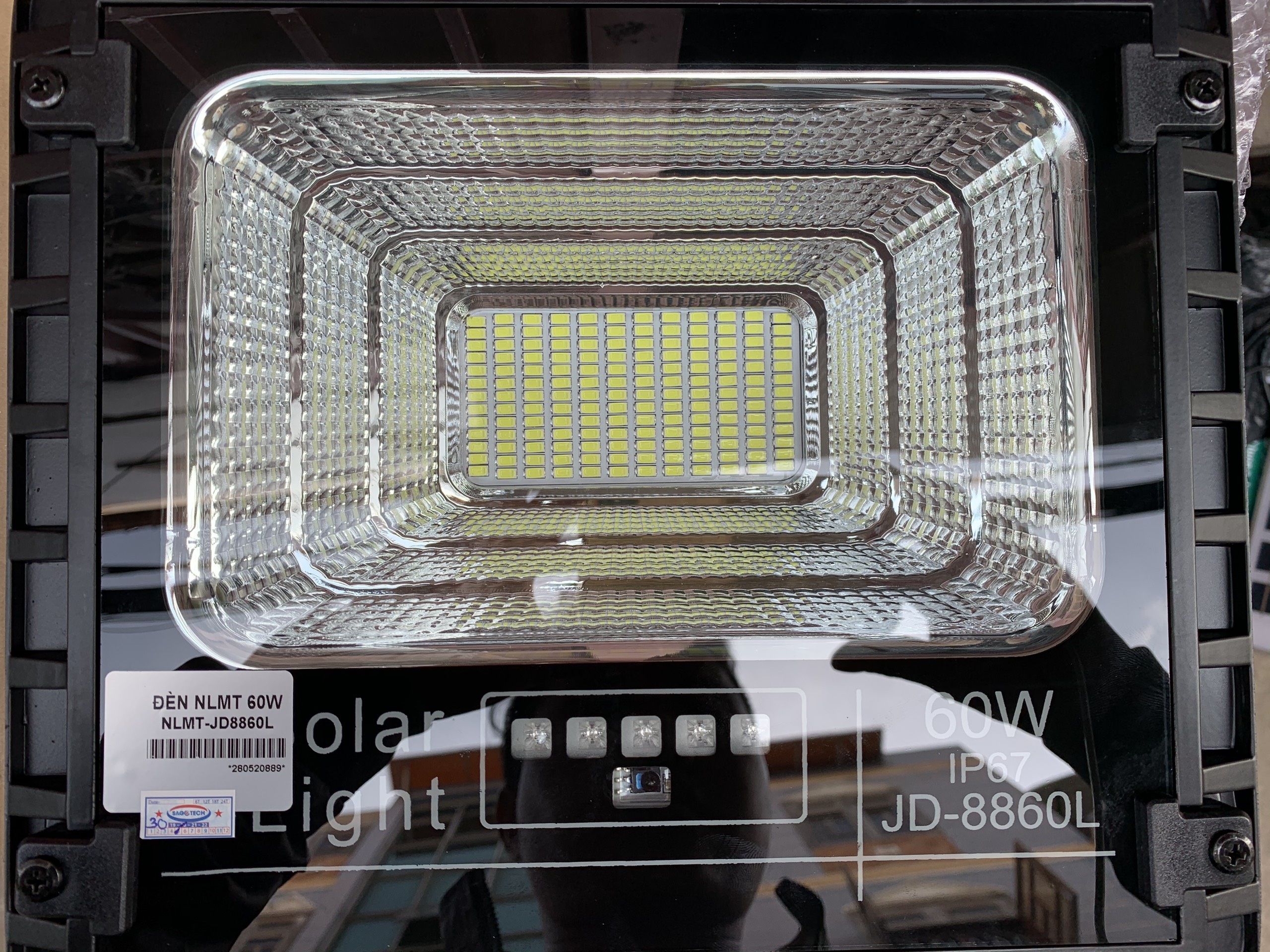 [HCM]ĐÈN LED NĂNG LƯỢNG MẶT TRỜI JD-8860L(60W)