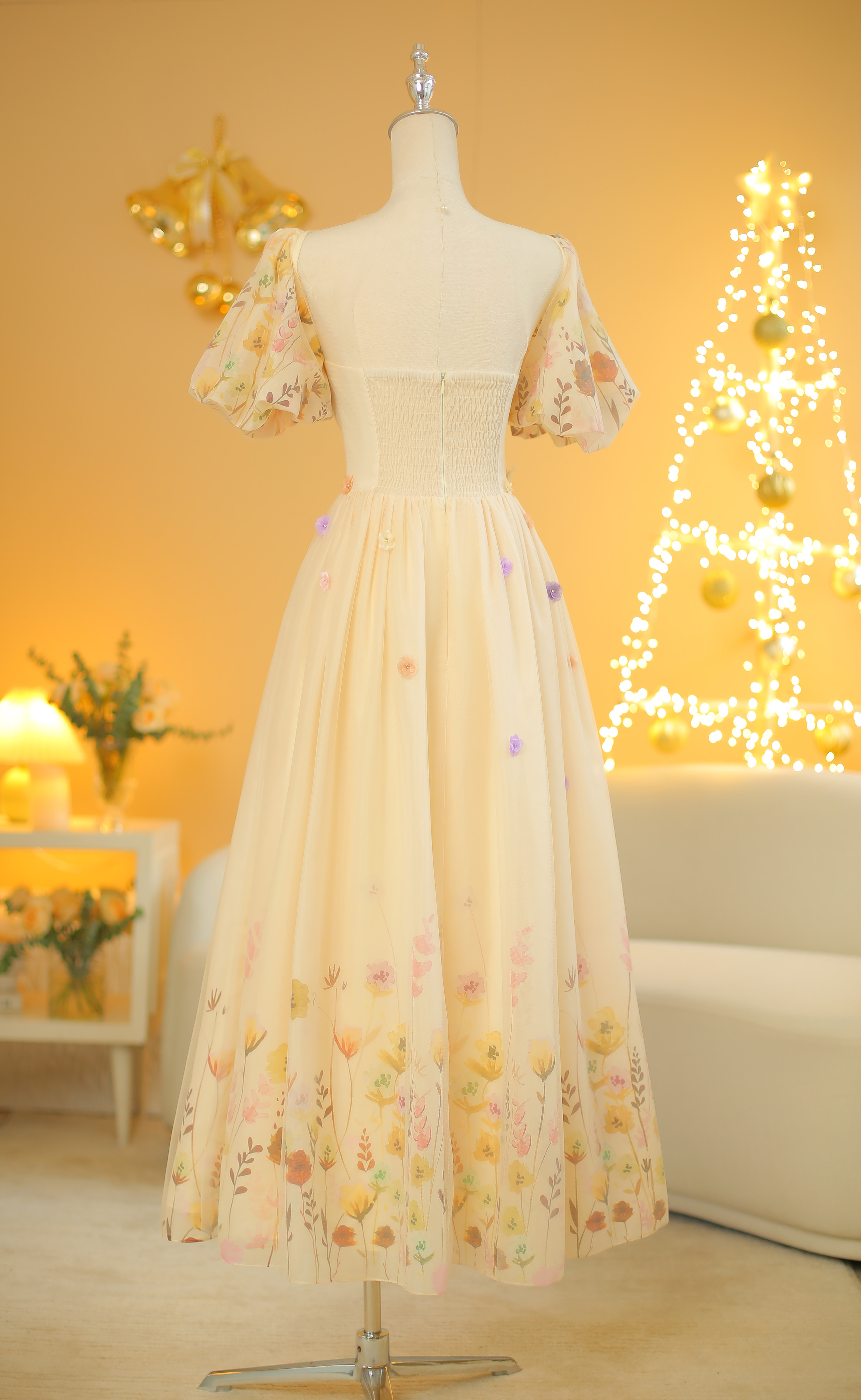 SÒ VINTAGE - ALYSSA Đầm maxi tay phồng đính hoa
