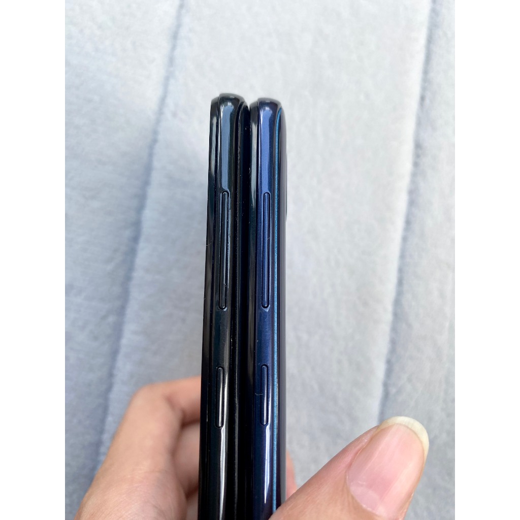 Bộ vỏ samsung A20 gồm khung sườn, khay sim, kính camera