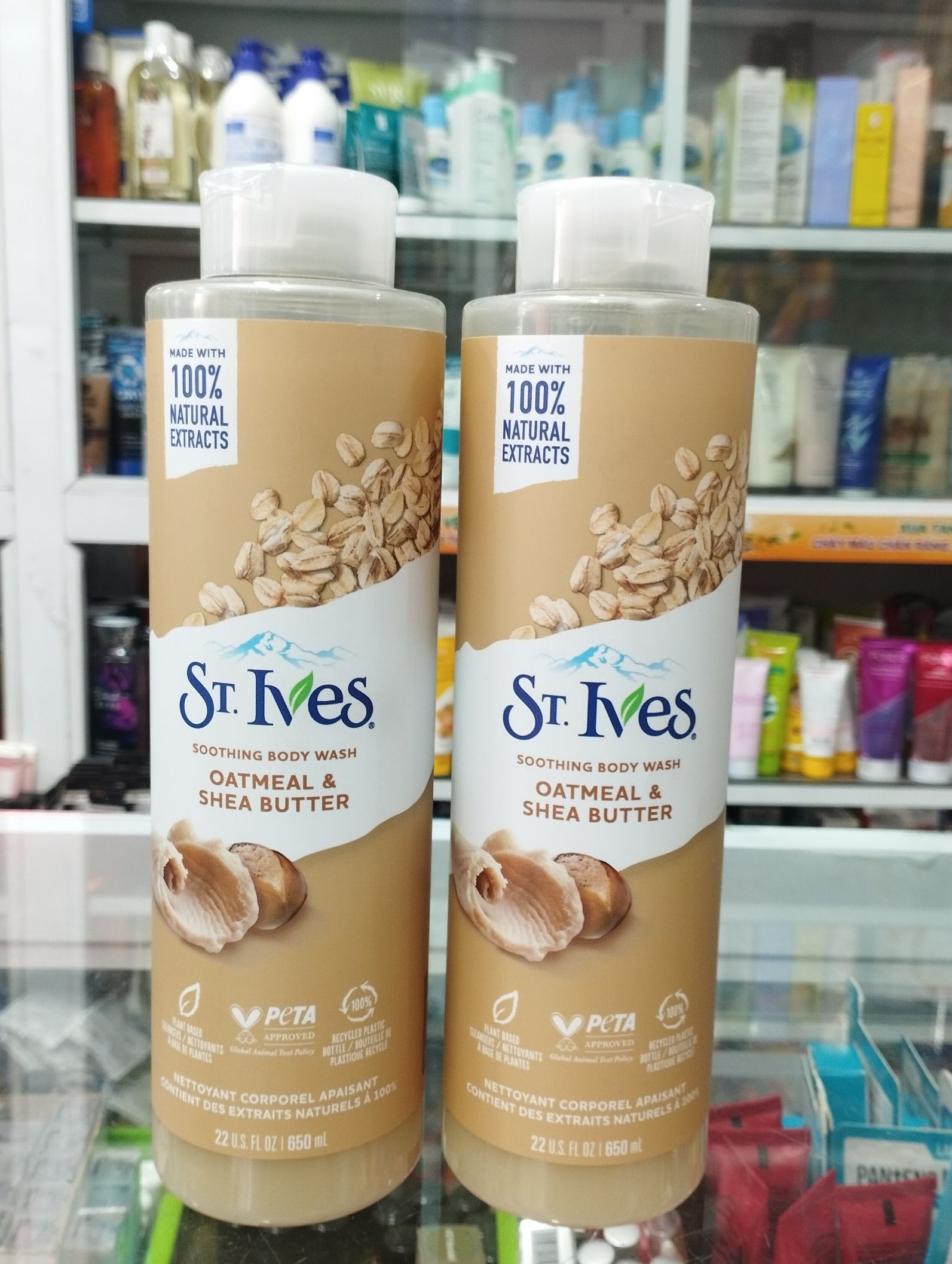 Sữa tắm dưỡng da St.Ives Yến mạch  650ml