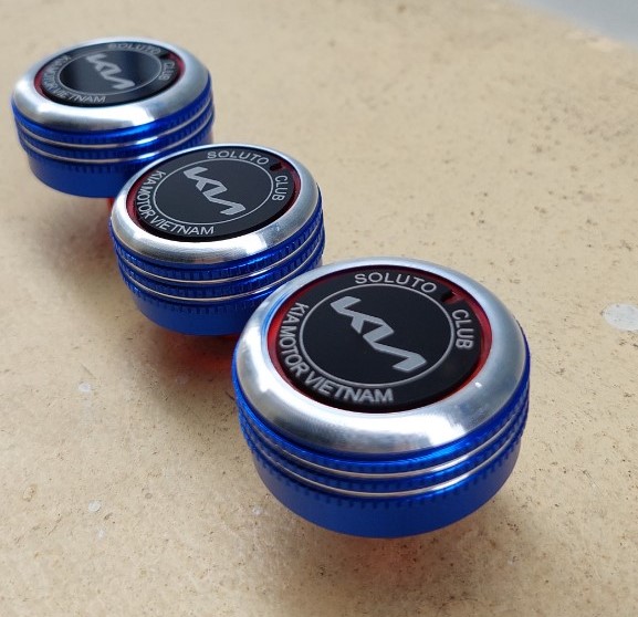 Núm điều hòa xe Kia Soluto-Hàng cao cấp