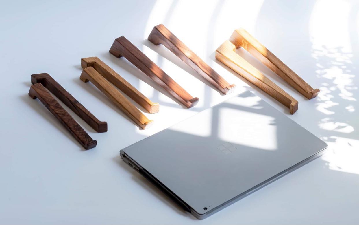 Kệ - giá đỡ tản nhiệt Laptop - gỗ Walnut