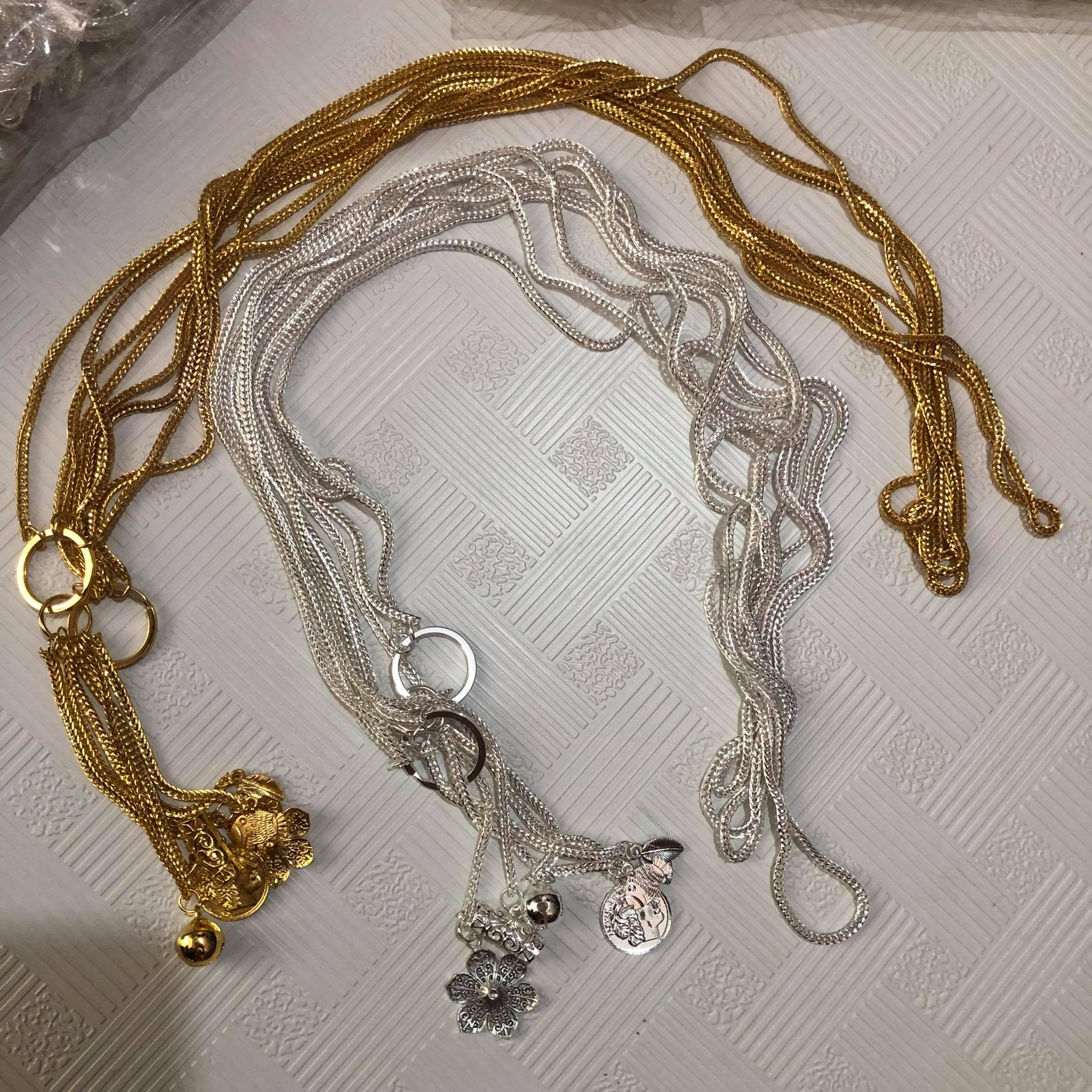 Xà tích 4 Dây Màu Vàng Trắng Phụ Kiện Dân Tộc