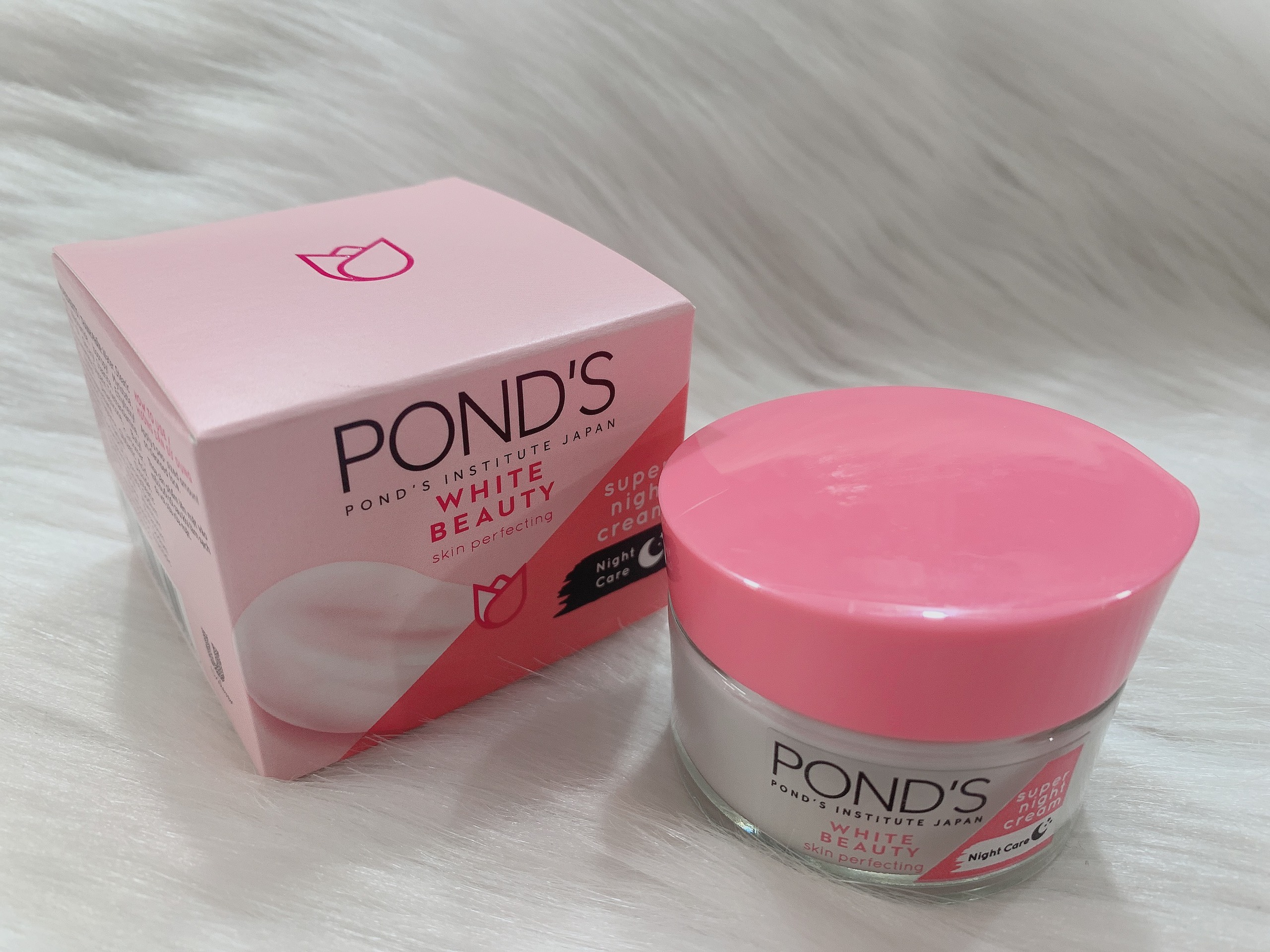 Kem Dưỡng Da Ban Đêm Trắng Hồng Rạng Rỡ Ponds White Beauty 30g