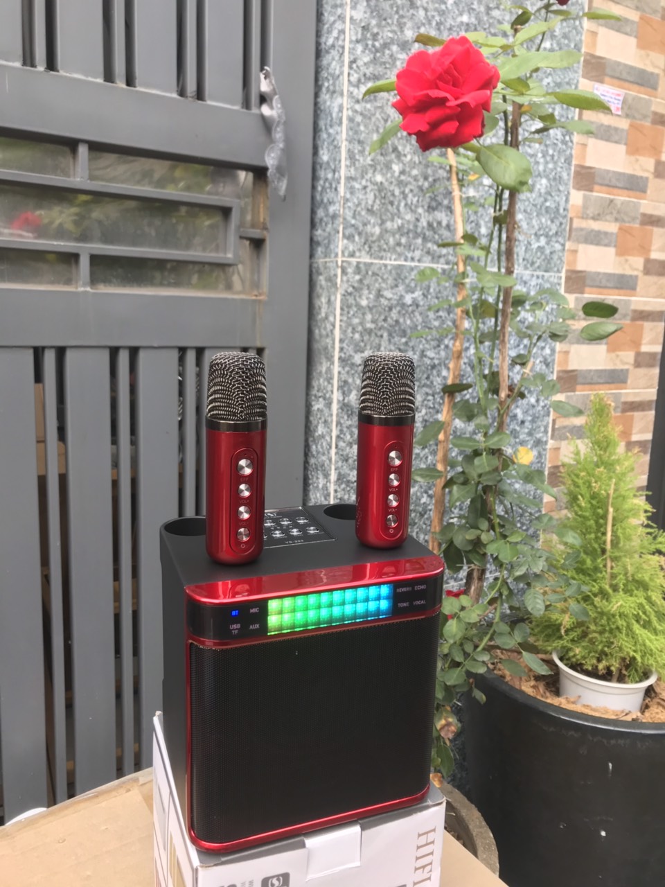 Loa Bluetooth Karaoke Su-Yord YS223