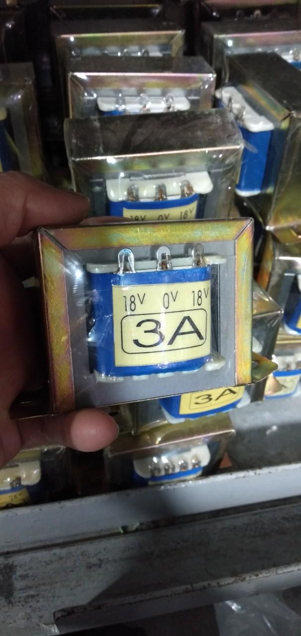 Biến áp 3A đối xứng 18v
