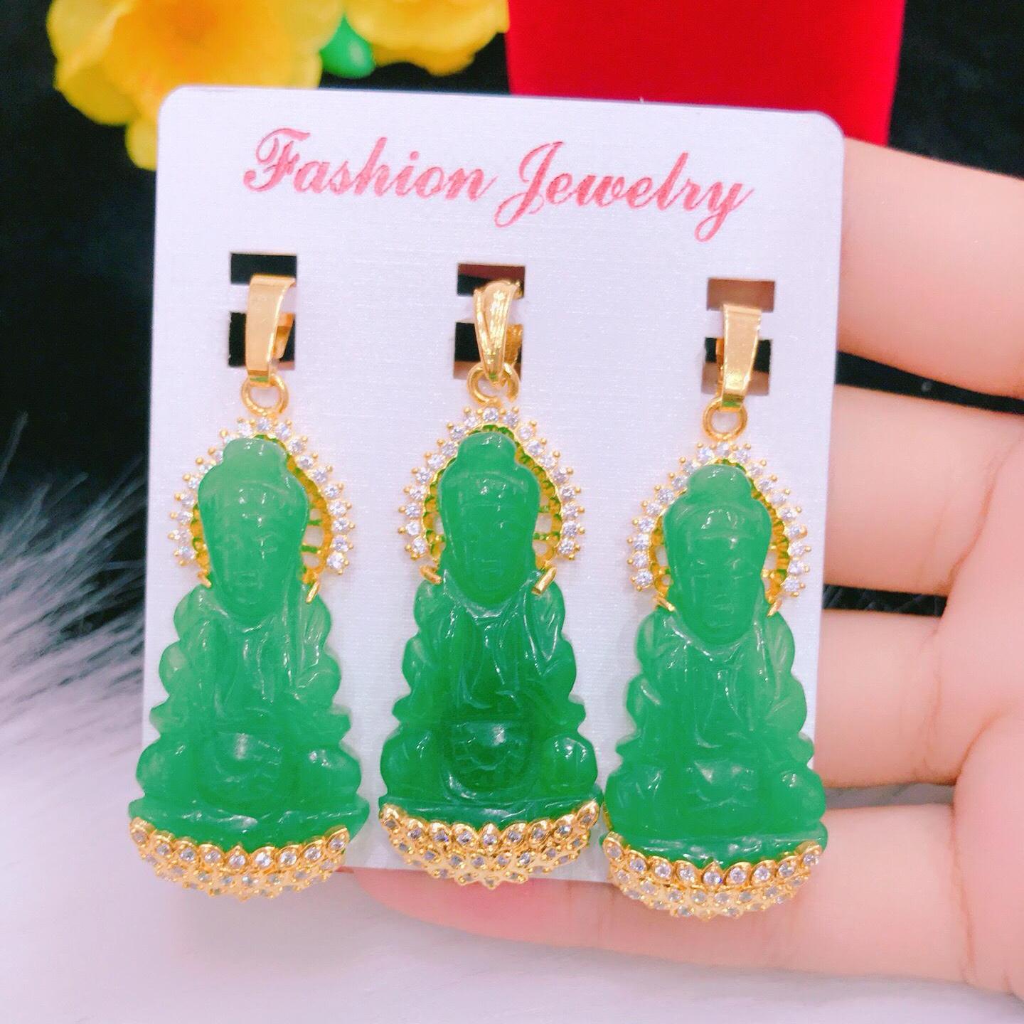 Mặt Dây Chuyền Nữ mạ vàng, mặt dây chuyền nữ đẹp phật quan âm cẩm thạch xanh ngọc đính đá pha lê sáng siêu lấp lánh lung linh mang tài lộc may mắn bình an 55R thiết kế sang trọng