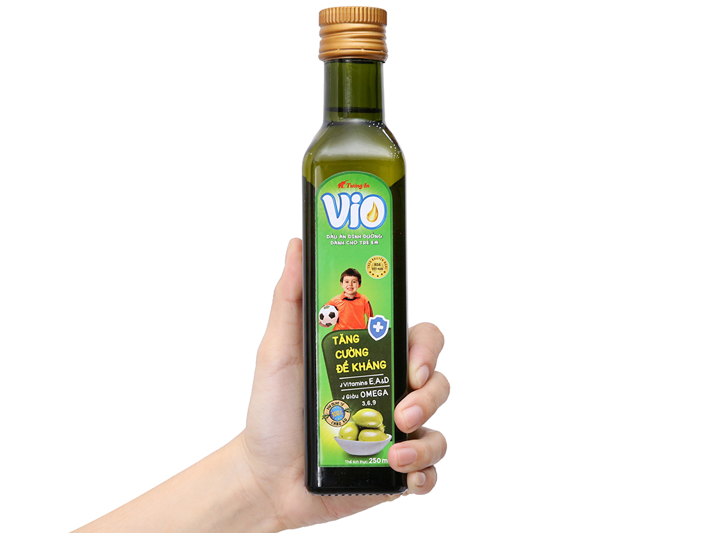 Dầu olive cho bé Vio Tường An chai 250ml