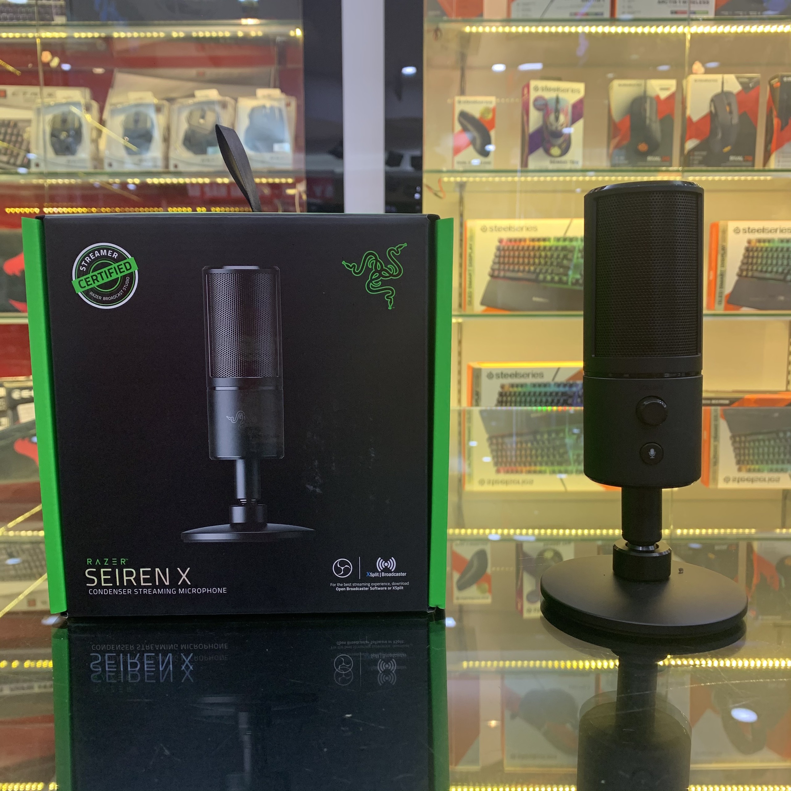Micro thu âm Razer Seiren X