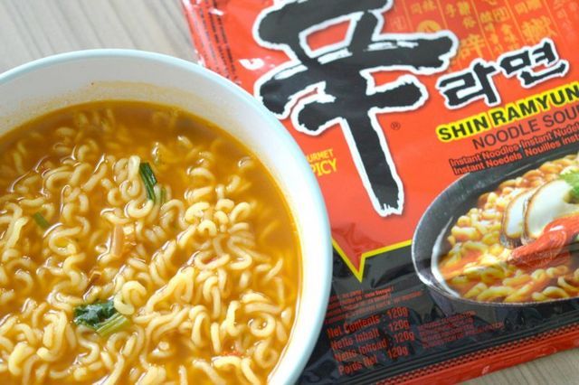 Mì Shin Ramyun Nongshim (120g)