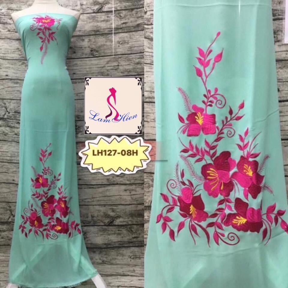Vải áo dài thêu ( 200k giảm còn 139k/áo) LH127