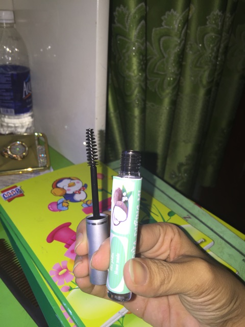 Vỏ Marcara dưỡng mi/môi 8ml