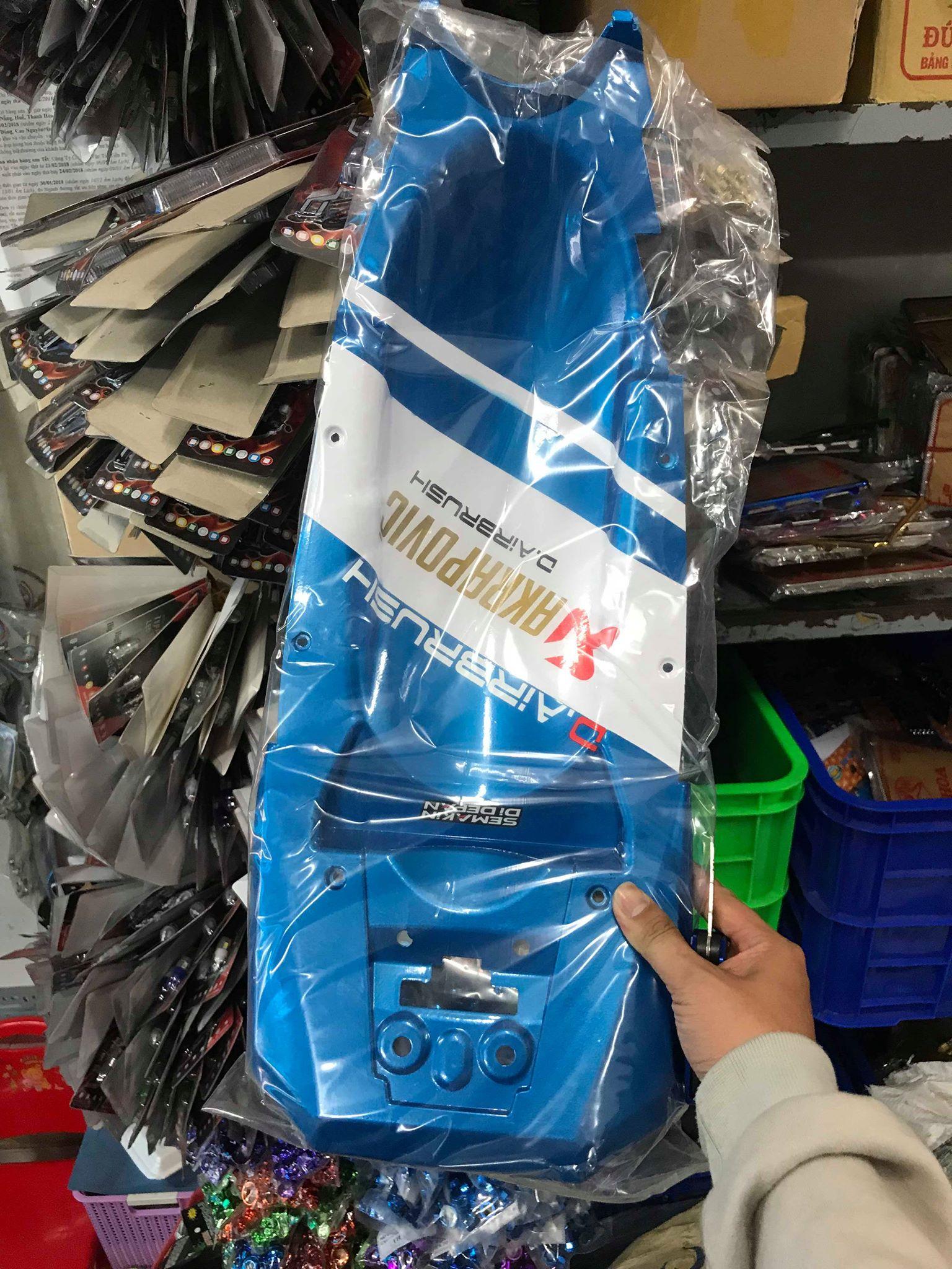 Ốp gầm winner