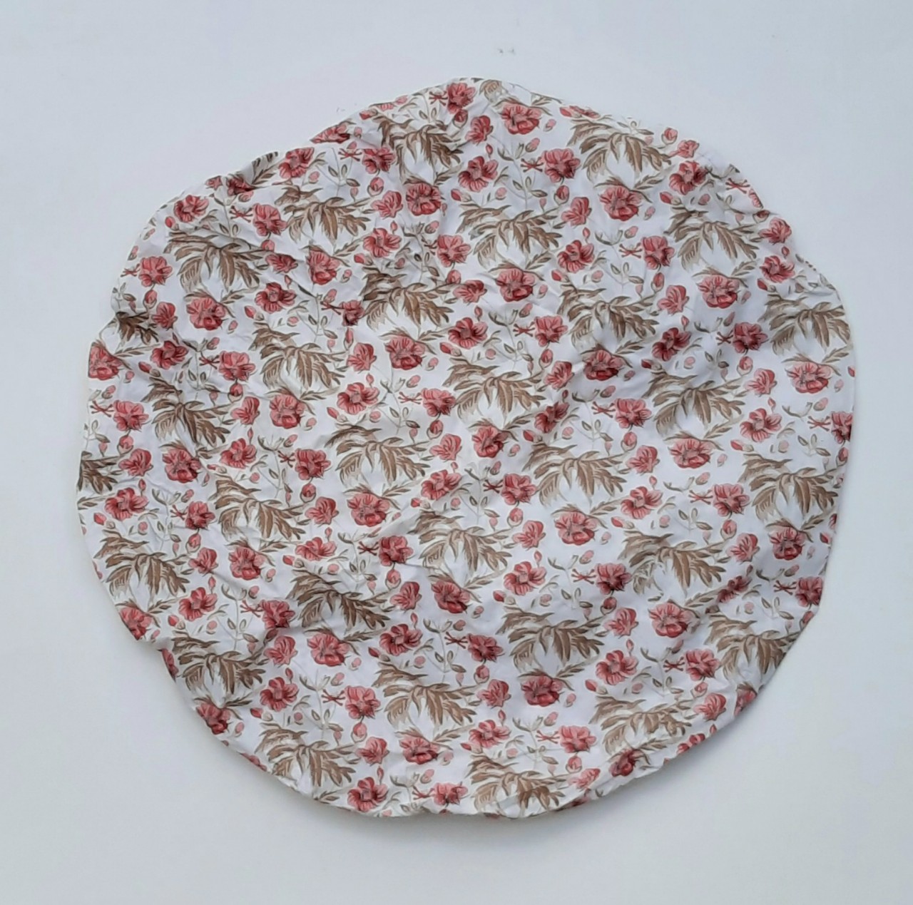 Hair hats, incubators, showers without getting wet hair for home and Salon