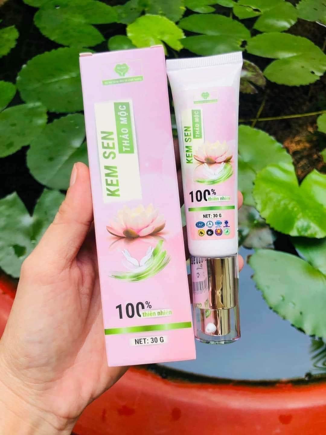 Kem chống nắng KEM SEN MẸ KEN