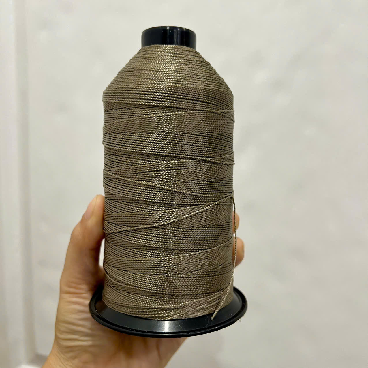 Thanh lý chỉ khâu giày dép các loại