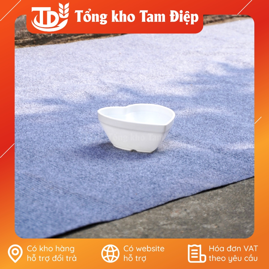 Chậu nhựa hình trái tim mini đủ màu