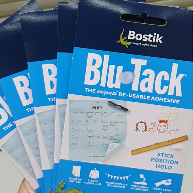 [HN] BLU TACK - Dán hình lên tường dễ dàng hơn