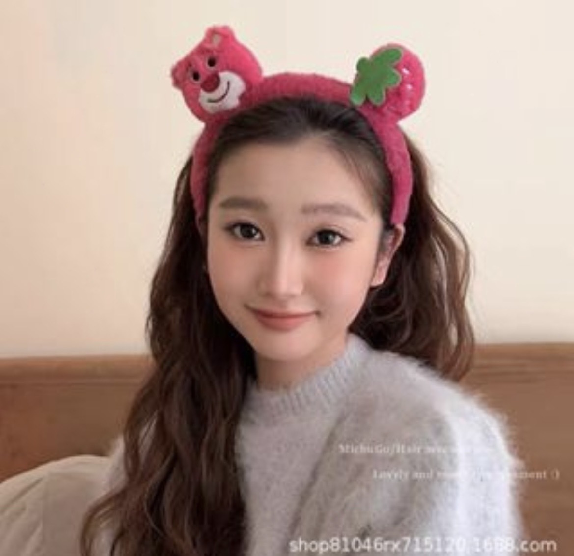 Cài tóc gấu dâu