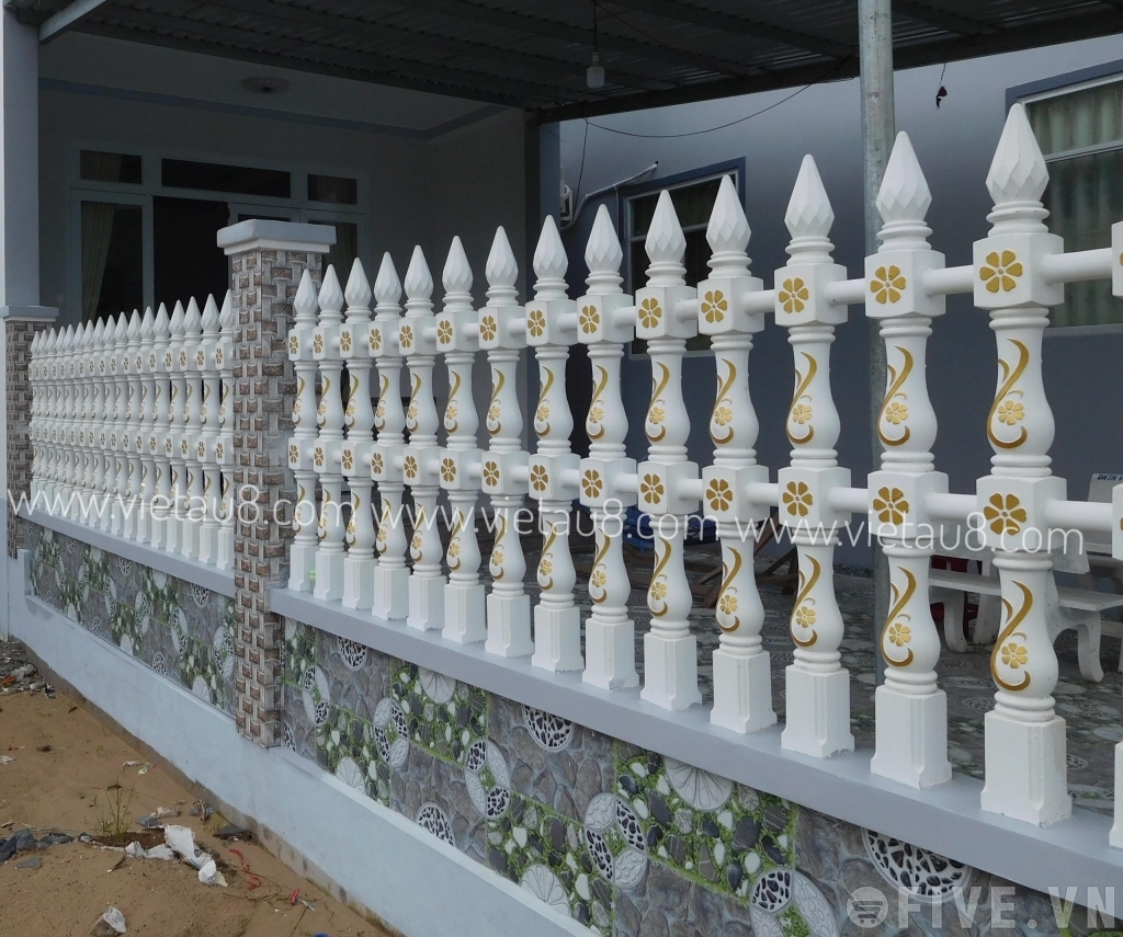 Khuôn hàng rào Kim cương 1m2