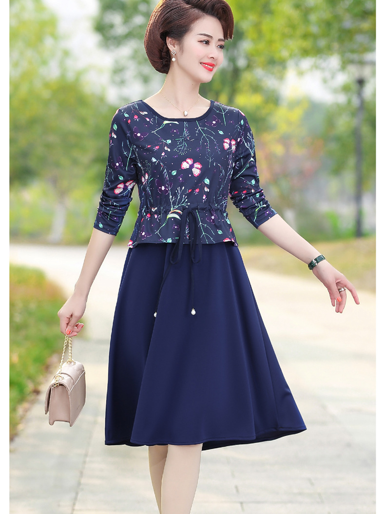 Đầm nữ trung niên tay dài