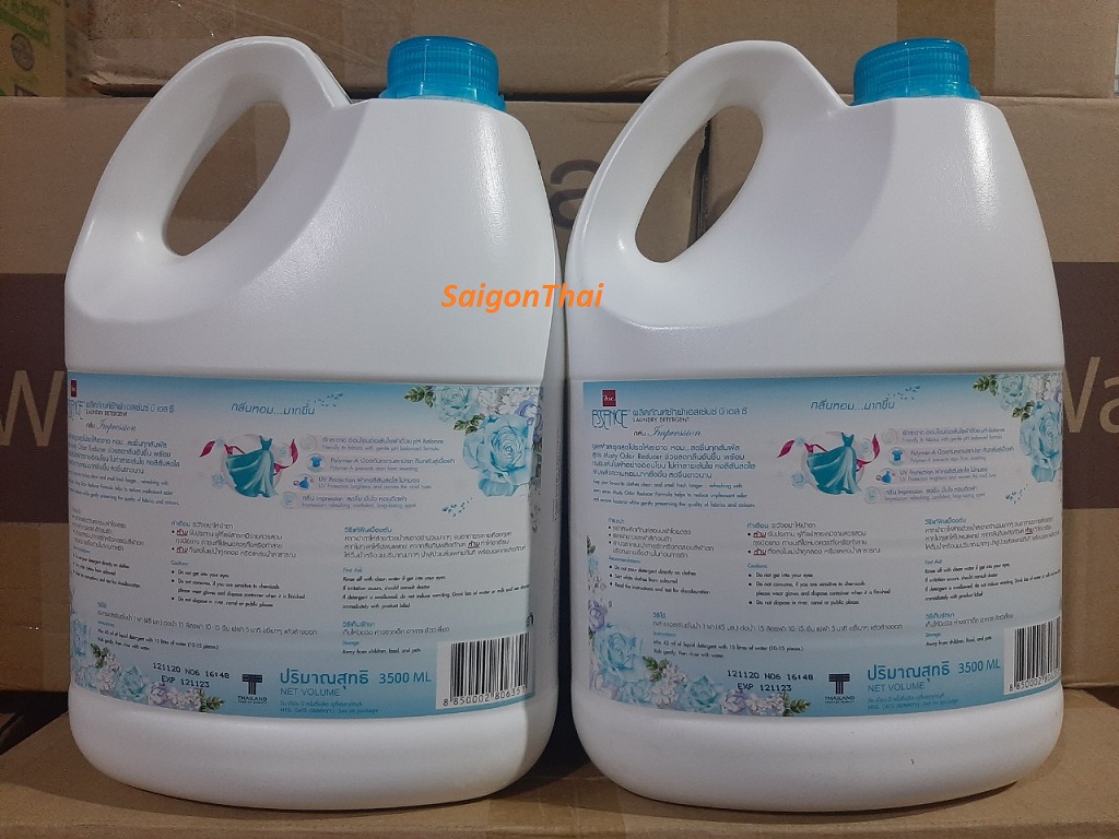 (SGT) Nước giặt Essence màu Xanh 3500 ml (can 3.5 lít)- Hàng Thái Lan