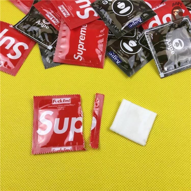 [DEAL QUÀ TẶNG] Khăn giấy ướt Supreme, Mastermind, Aape đội lốt 3 con sói Bape VN