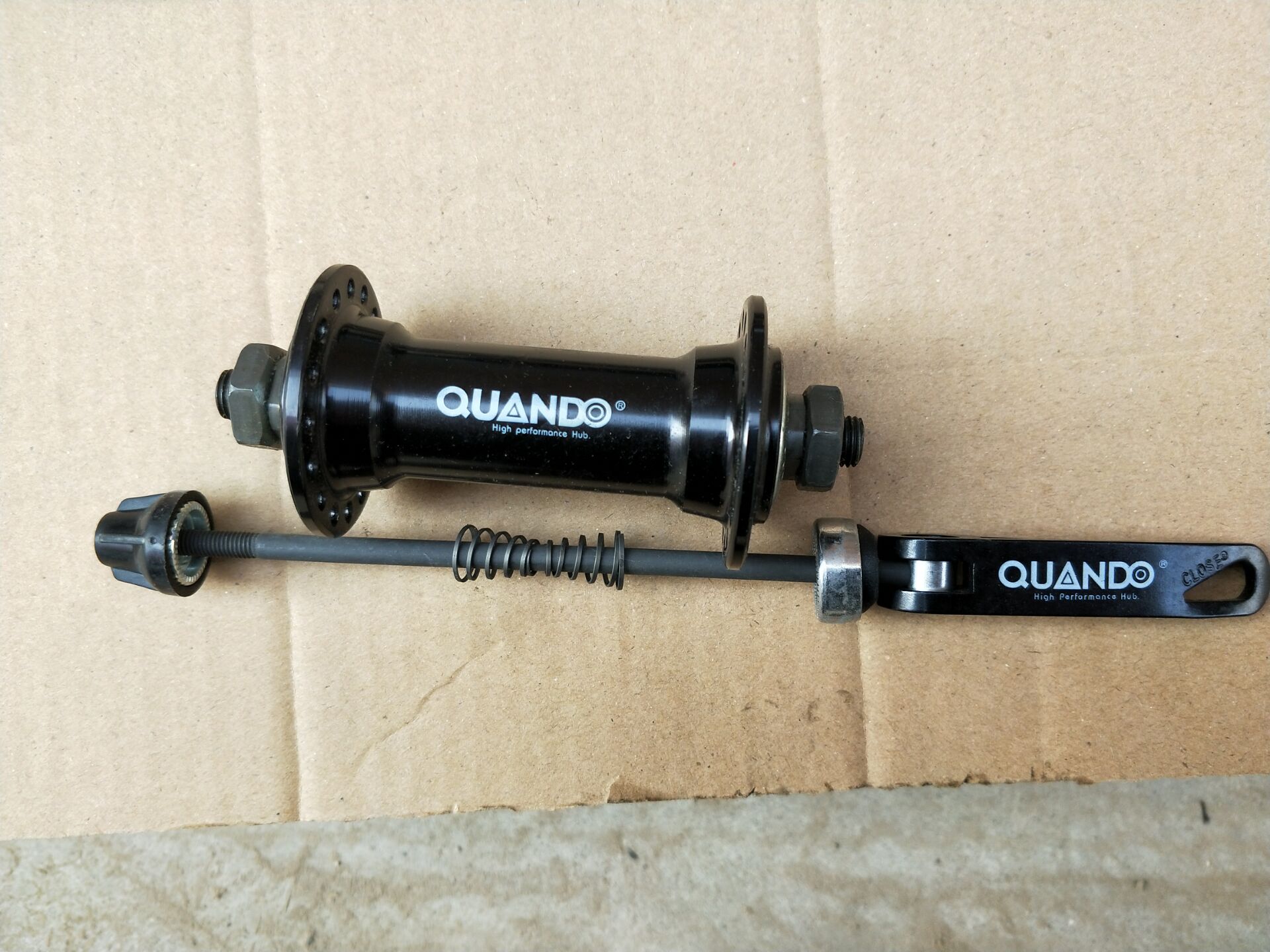 Cặp đùm / mayo xe đạp phanh v trước 28 / sau 32lỗ quando đài loan