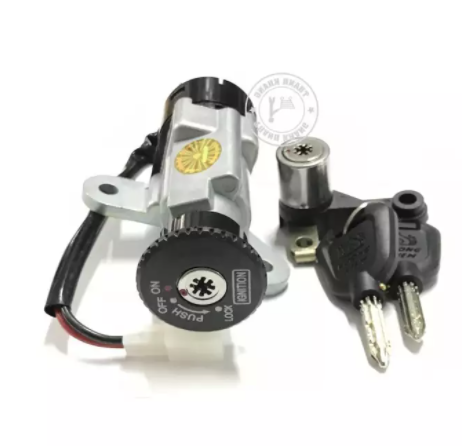 khóa xe máy sirius 8 cạnh chống bẻ khóa (có kèm khóa yên) giúp bảo vệ xế yêu của bạn tuyệt vời,chìa khóa sang chảnh 8 khía thể hiện đẳng cấp thanh khang 006000758