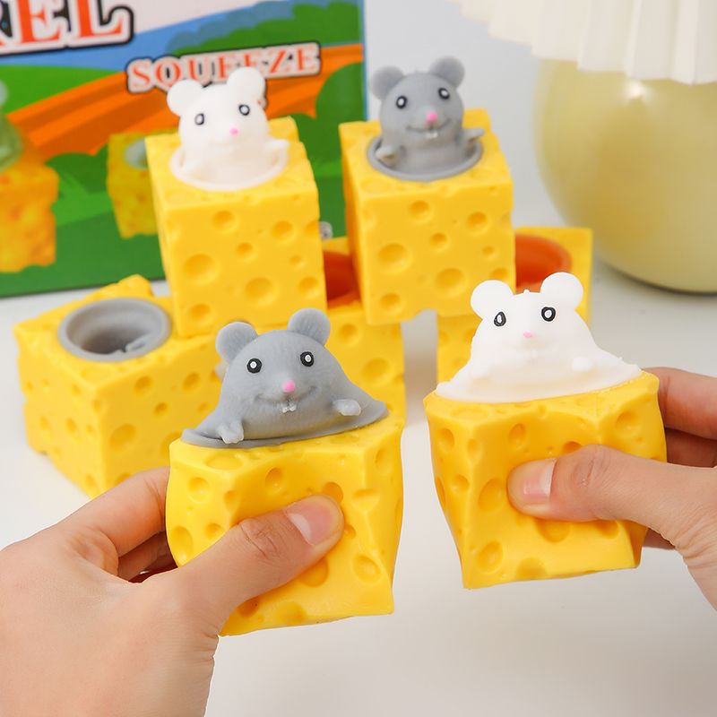 Đồ chơi squishy bóp phô mai chuột siêu dễ thương 4cm