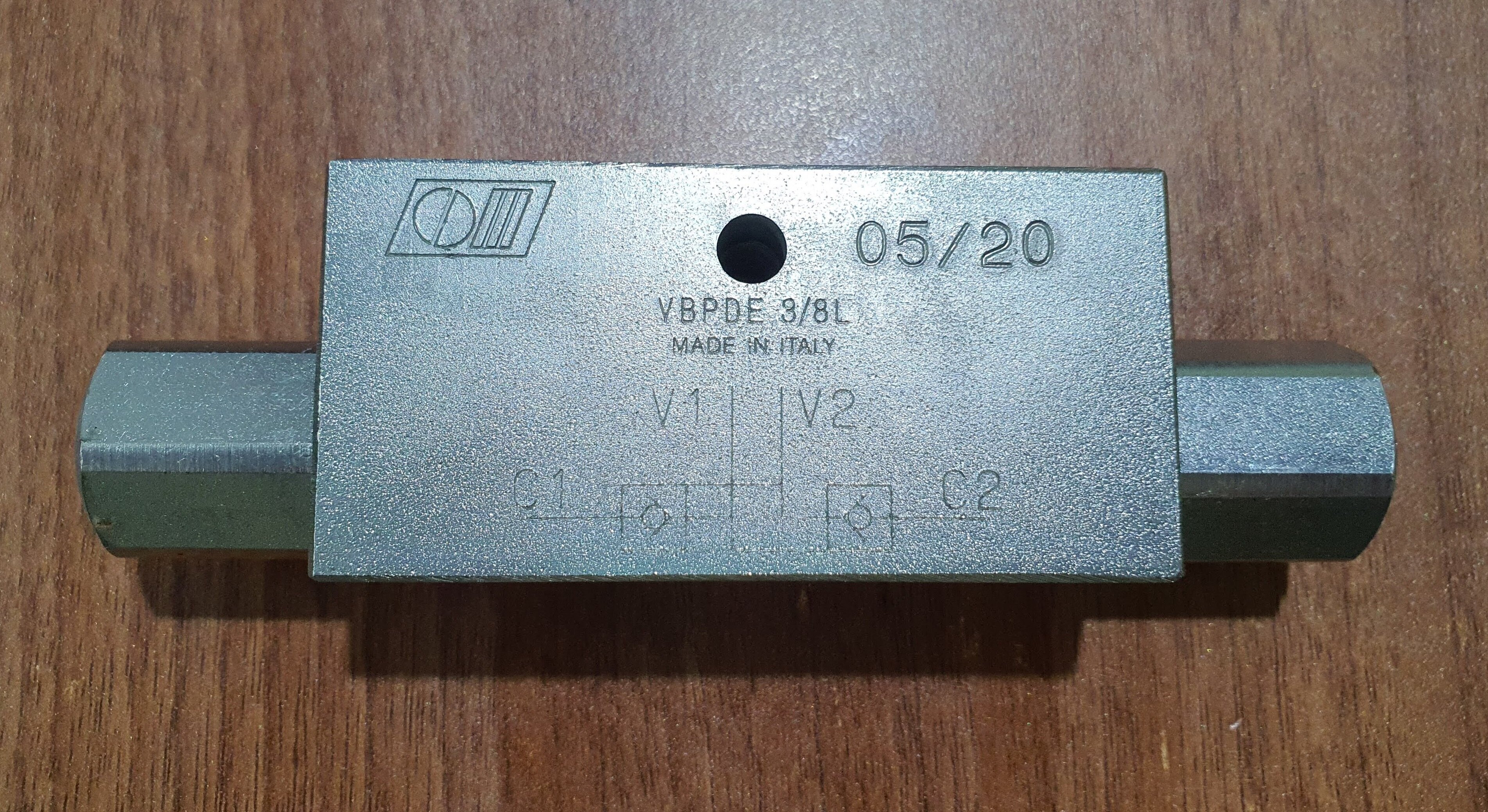 Van chống lún thủy lực 3/8"