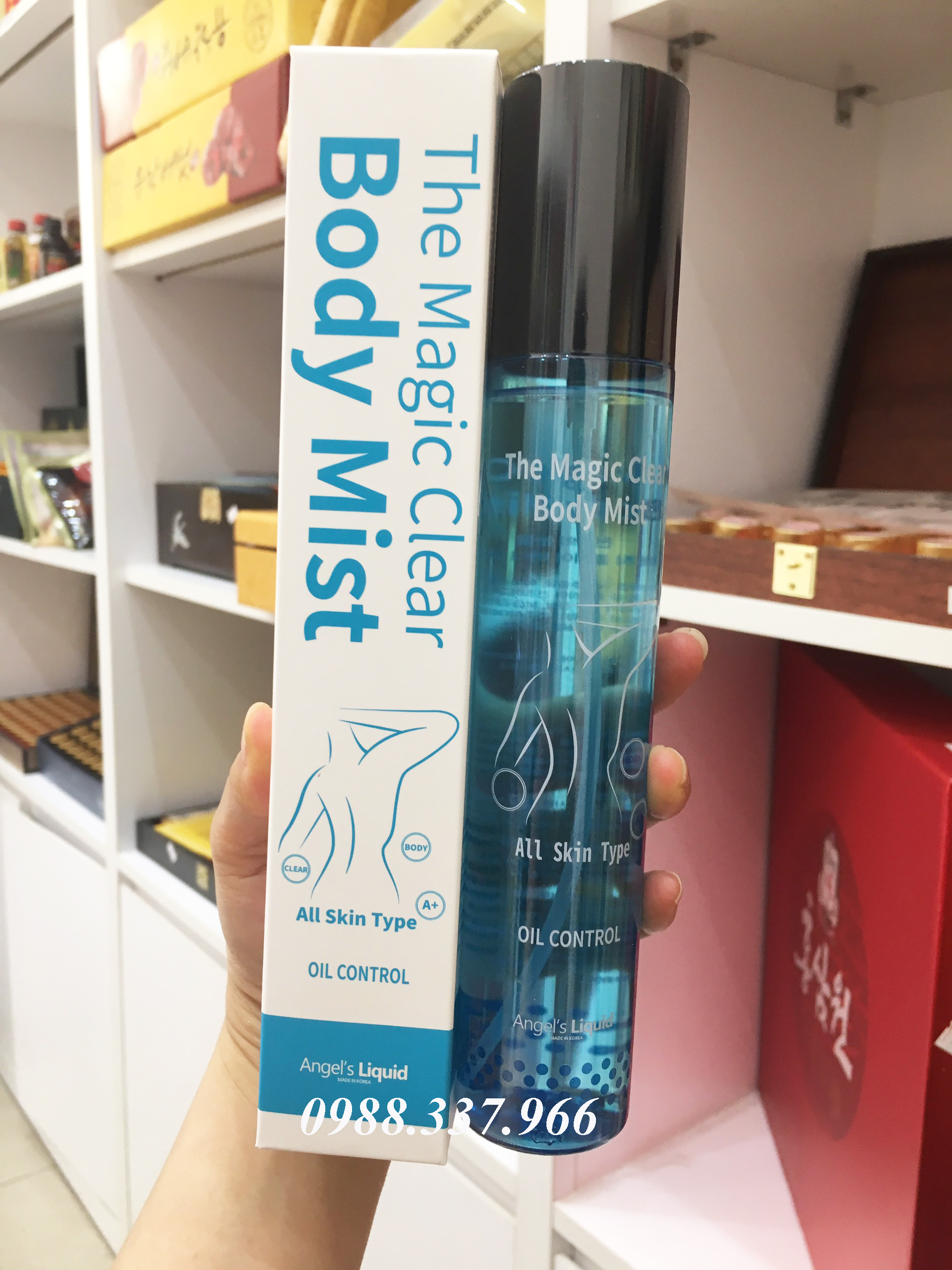 XỊT GIẢM MỤN THE MAGIC CLEAR BODY MIST HÀN QUỐC