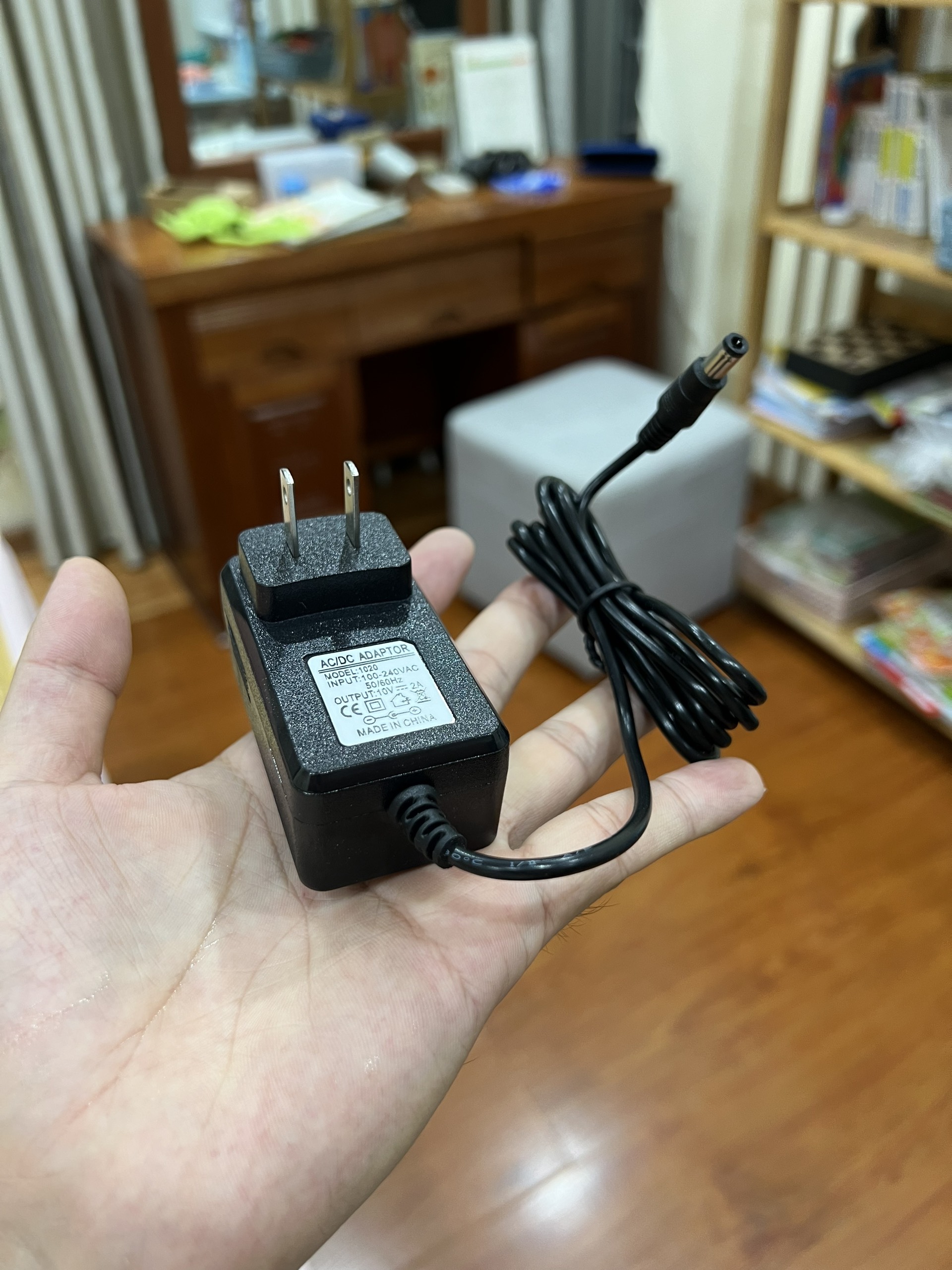 adapter 10v 2A loại tốt