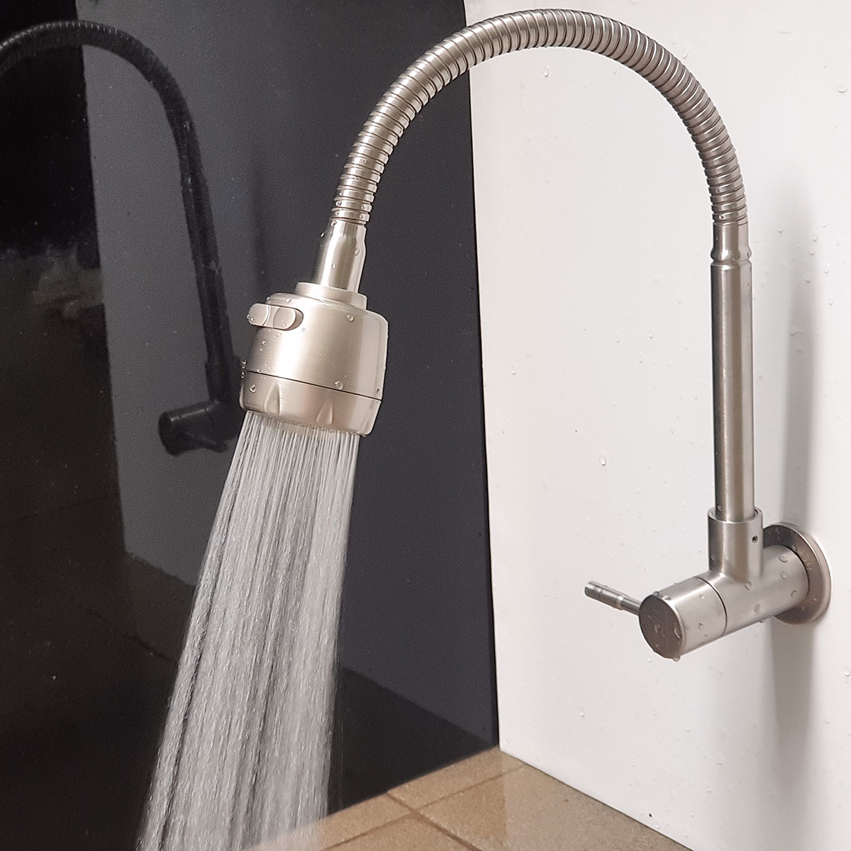 ( Có Video ) Vòi rửa chén lạnh âm tường Inox SUS 304, cần lò xo Eurolife EL-RC10 (Trắng vàng)