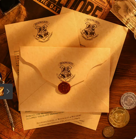 Thư nhập học + vé tàu Hogwarts
