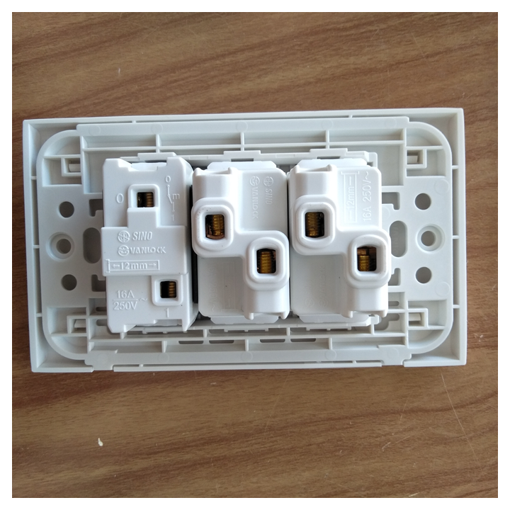 Công tắc SINO S18CC - Loại 1 đến 3 công tắc