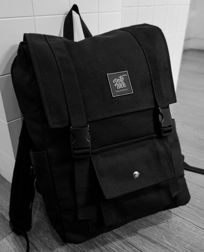 Balo Daily Backpack Tote Talk
