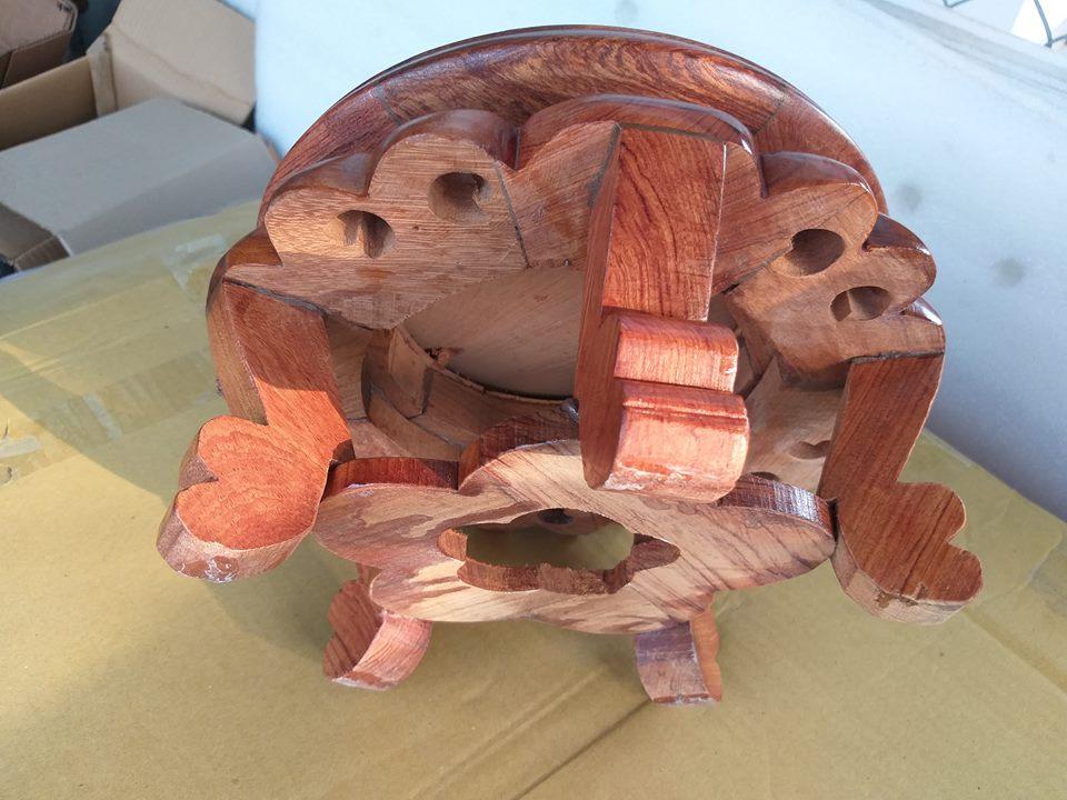 Đôn gỗ Hương cao 16cm mặt 24cm