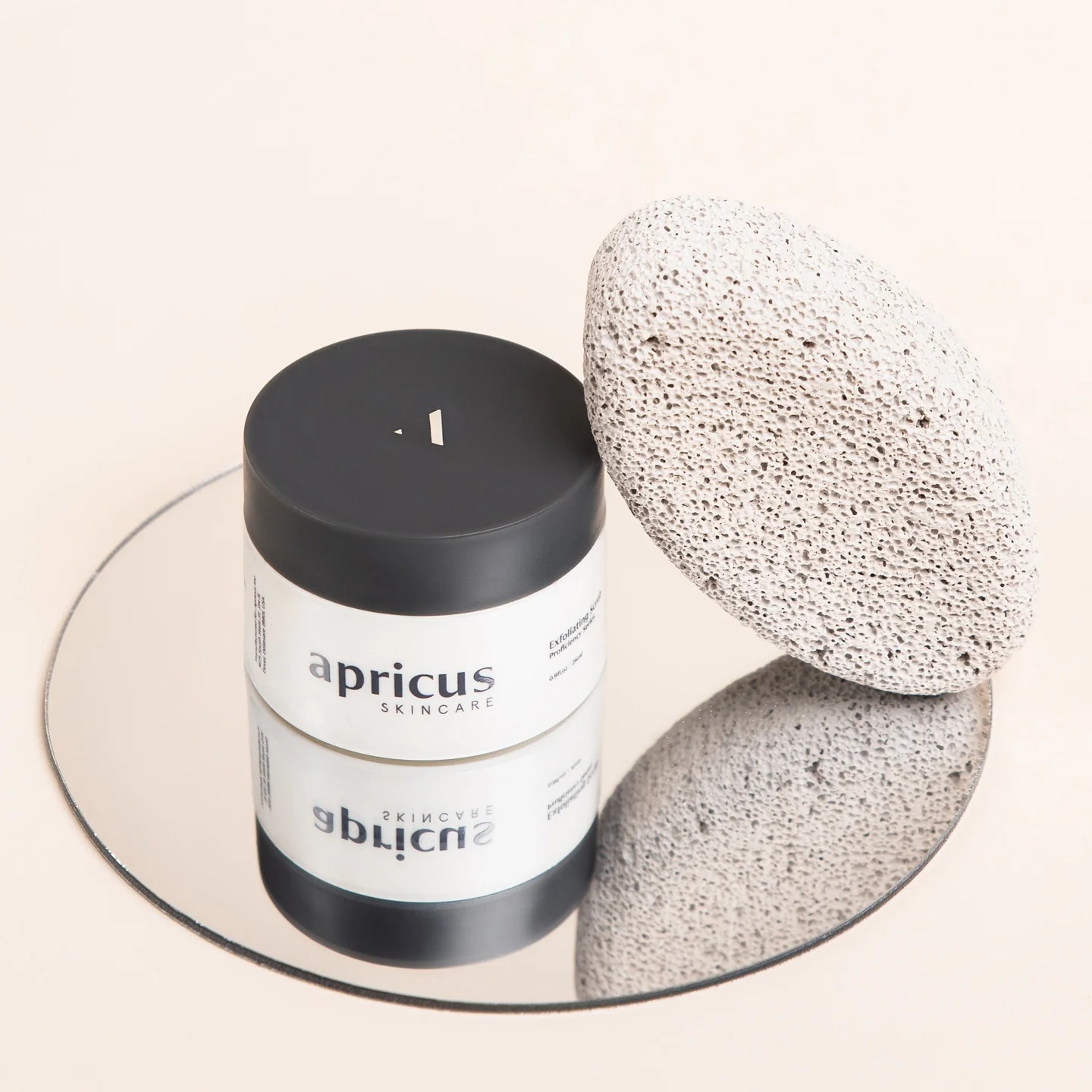 Kem tẩy tế bào chết Apricus Exfoliating Scrub – 26ml