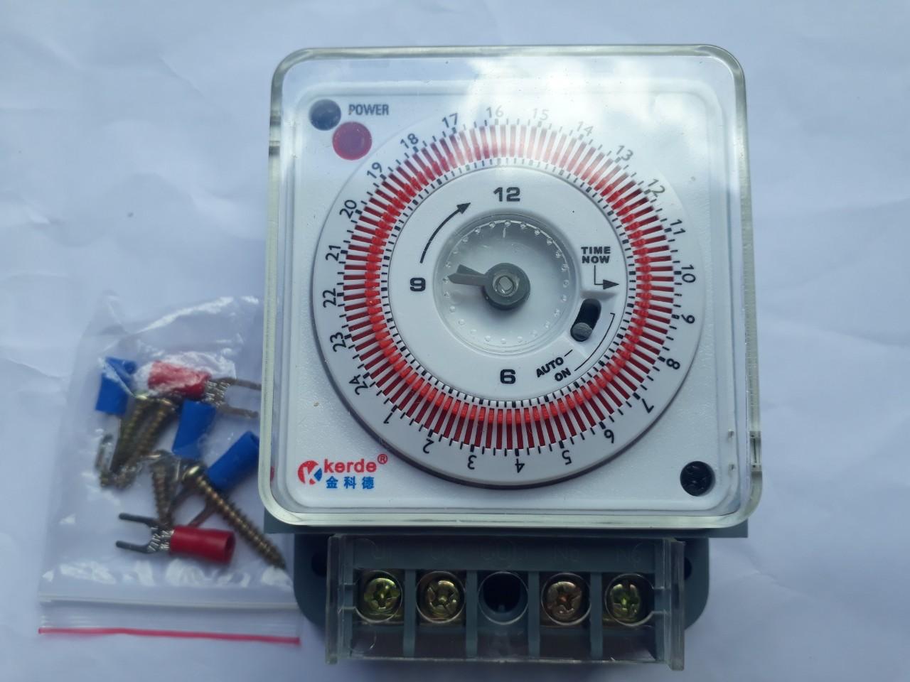 Công tắc hẹn giờ lập trình cơ công suất lớn Kerde