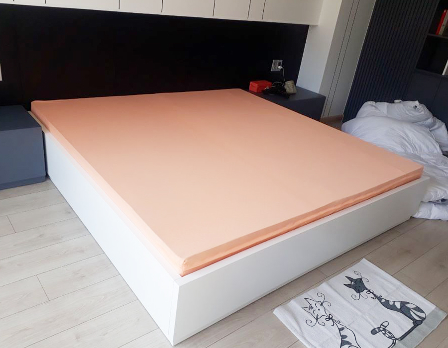 Áo nệm vải thun trơn KT 1m6 x 2m0 x 5cm bọc 2 mặt co giãn 4 chiều có khóa kéo có 3 màu lựa chọn